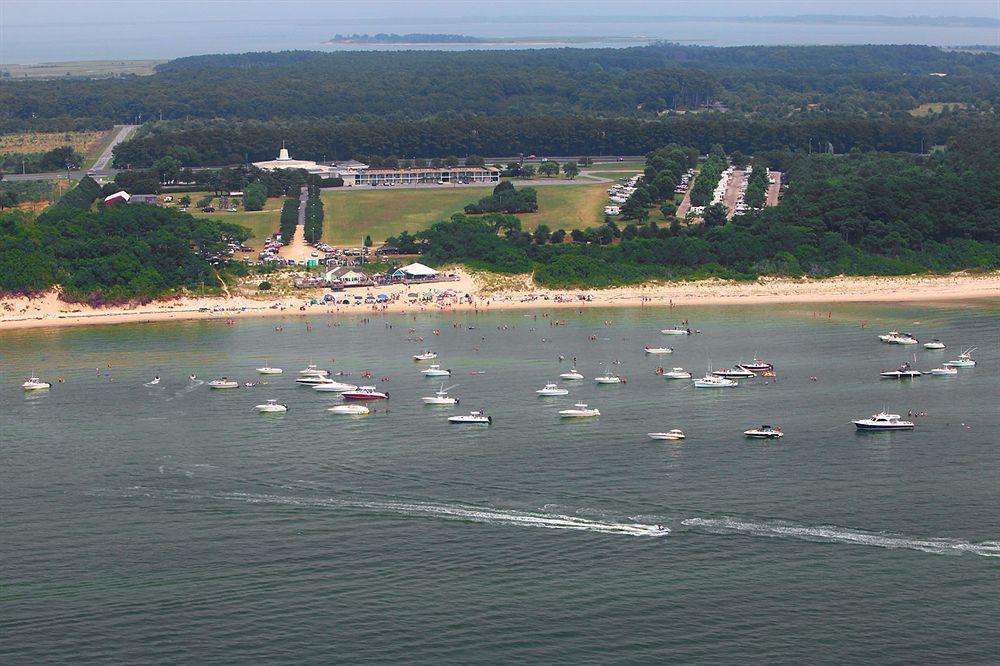 Sunset Beach Resort Cape Charles Buitenkant foto