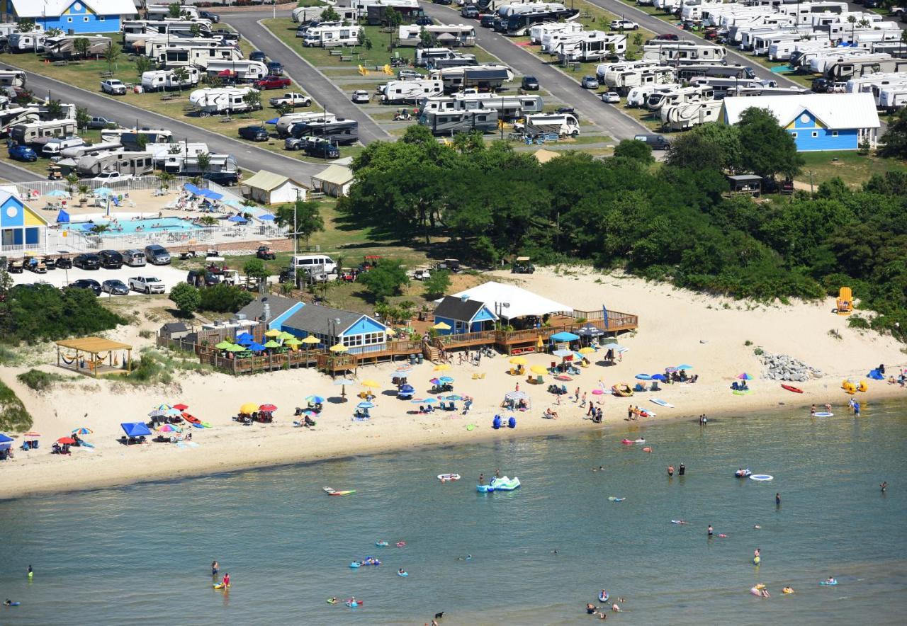 Sunset Beach Resort Cape Charles Buitenkant foto